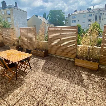 Spacious 2 Luxury Renovated Terrace Garage-madeleine דירה *