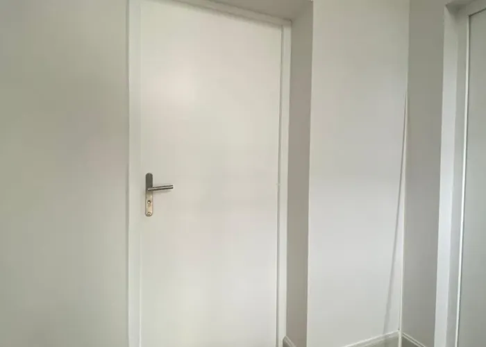 Spacious 2 Luxury Renovated Terrace Garage-madeleine