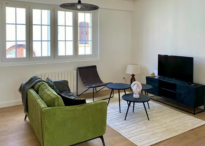 شقة Spacious 2 Luxury Renovated Terrace Garage-madeleine أنجير