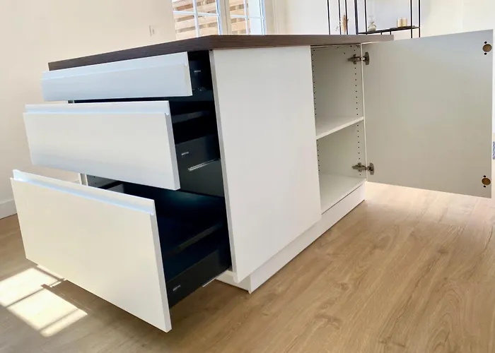 Spacious 2 Luxury Renovated Terrace Garage-madeleine شقة أنجير